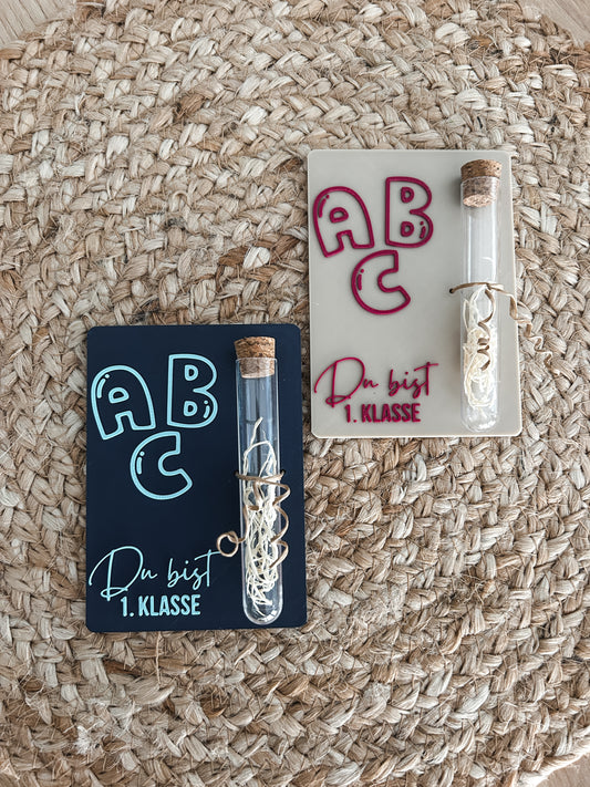 Geschenkkarte zur Einschulung mit Reagenzglas